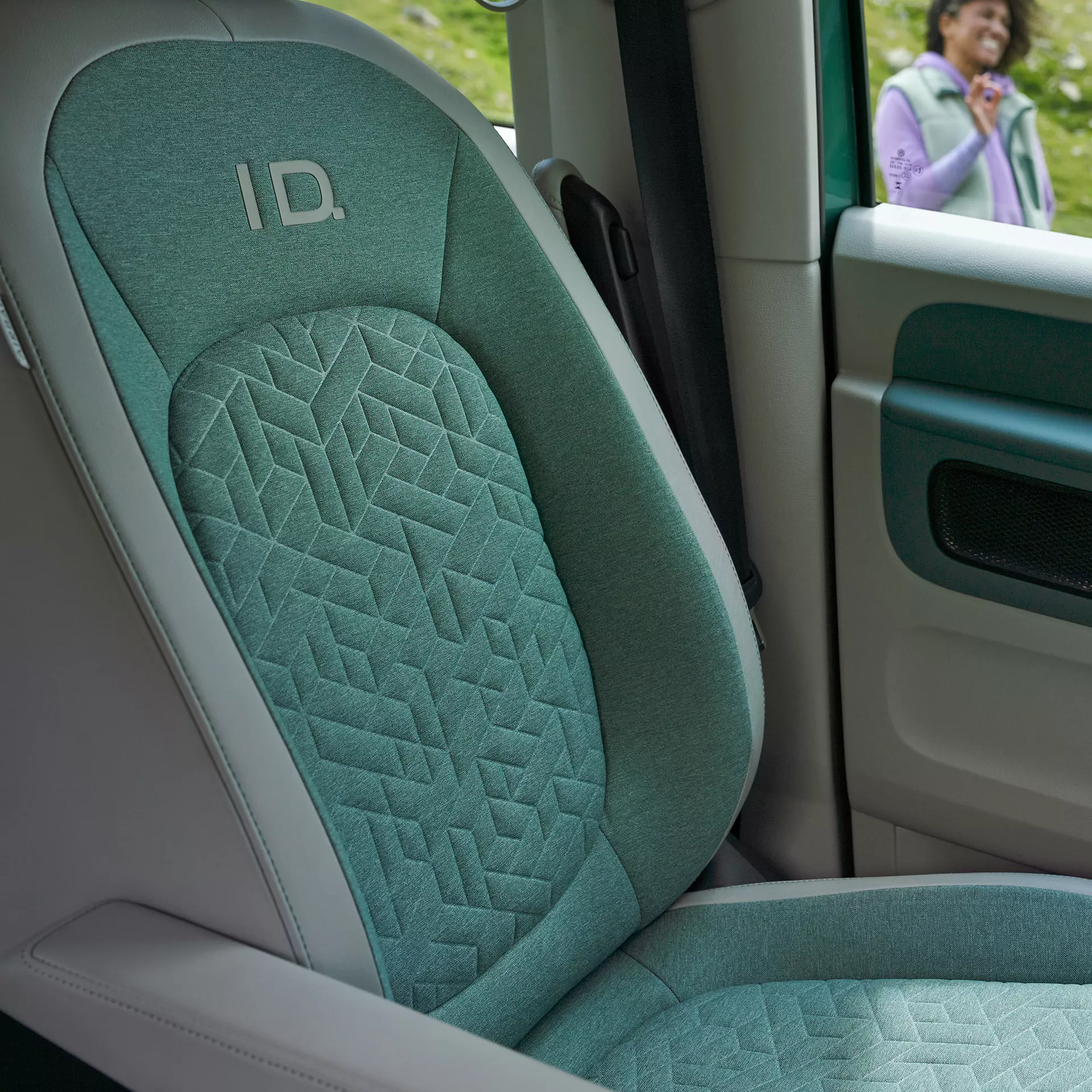 ib000372pic-vw-id-buzz-interior-seat-cover-1x1